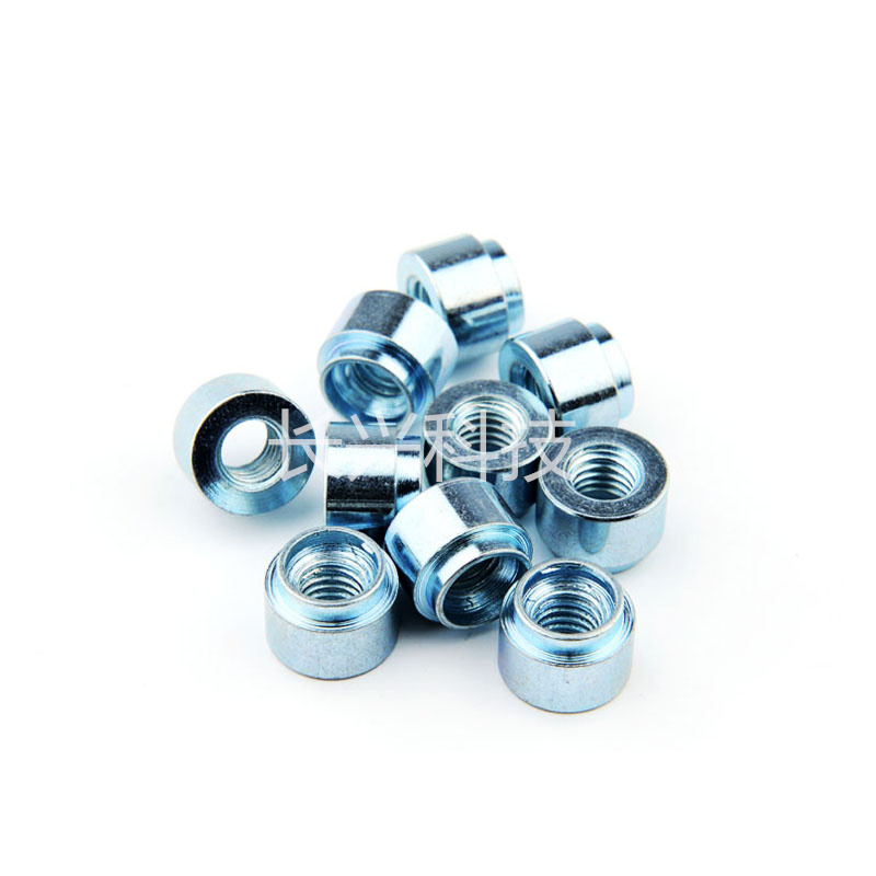 广东涨铆螺母开孔标准及注意事项?